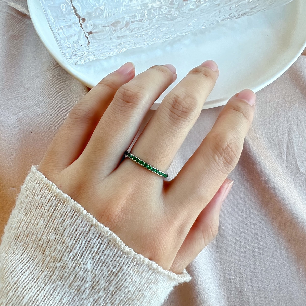 [Vivid Aurora]Delicate Sparkling Round Cut Daily Ring